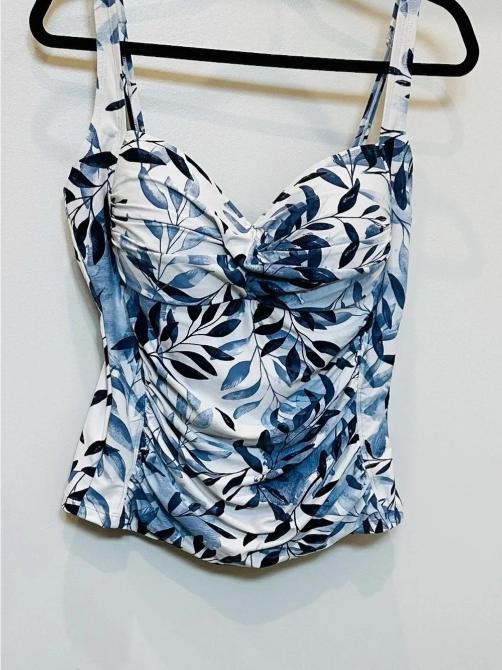 Trina Turk Blue Leaf-Print Camisole Tank Top